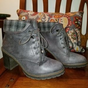 White Mountain JayJay Booties